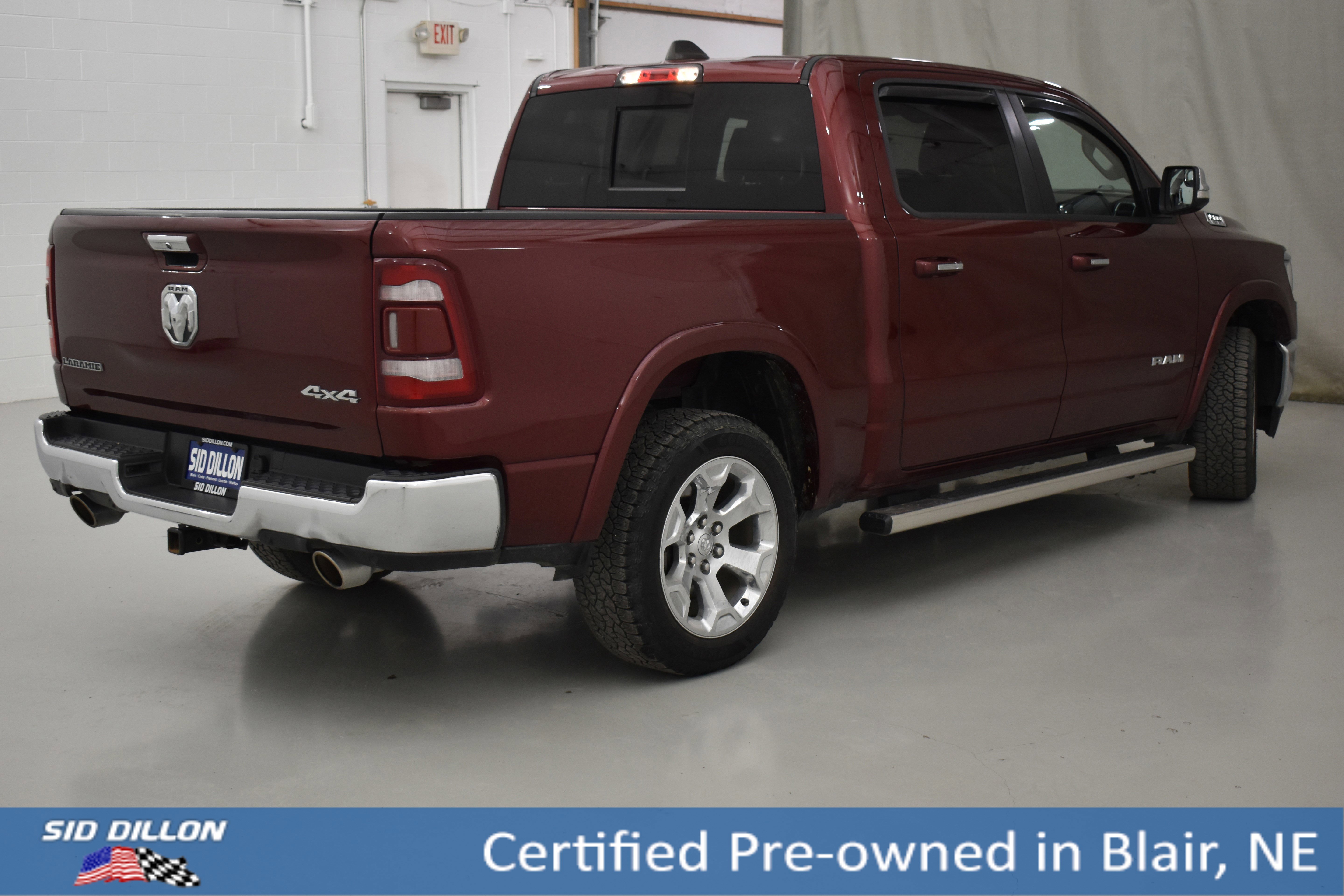 Used 2022 Delmonico Red Pearlcoat Ram Laramie image 11