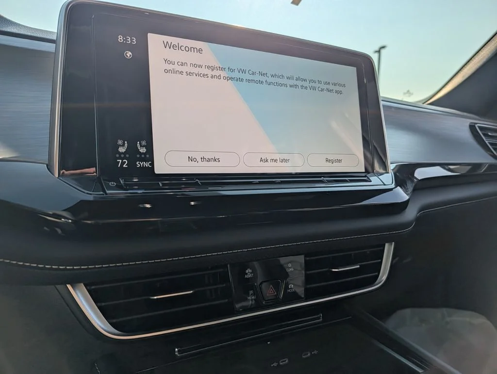 New 2026 White/off-white Volkswagen 2.0T SE w/Technology image 21