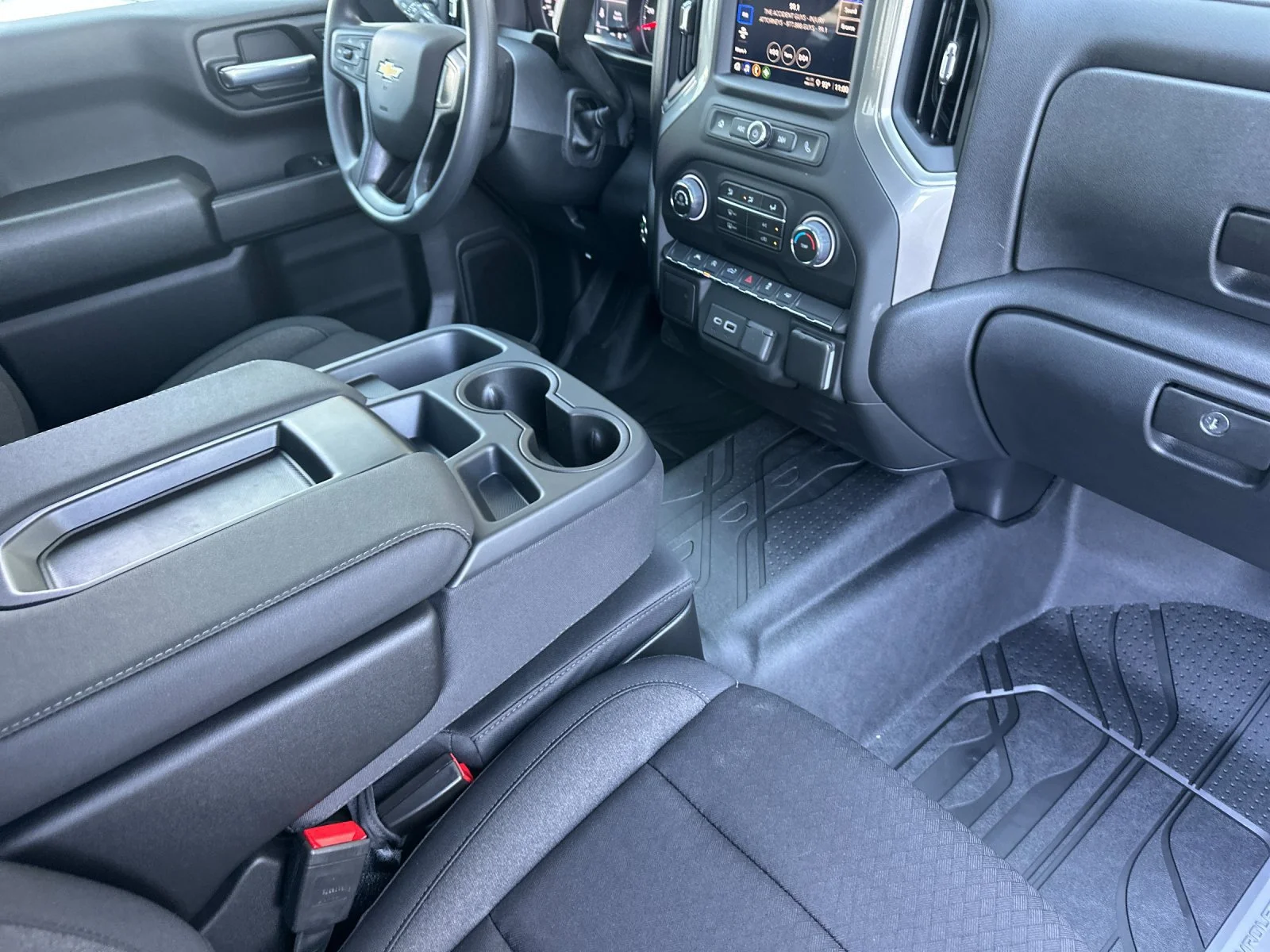 2026 Chevrolet Silverado 1500 Custom - Photo 15