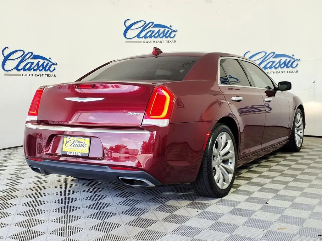 Used 2018 Velvet Red Pear Chrysler Limited image 6