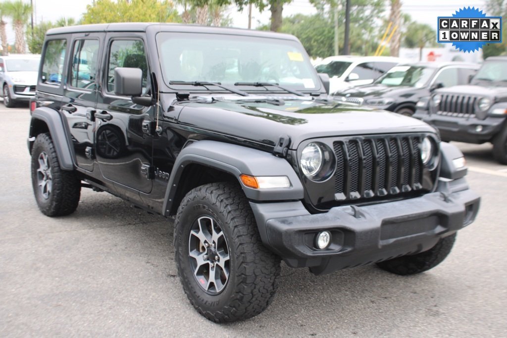 2022 Jeep Wrangler Unlimited Sport photo 3