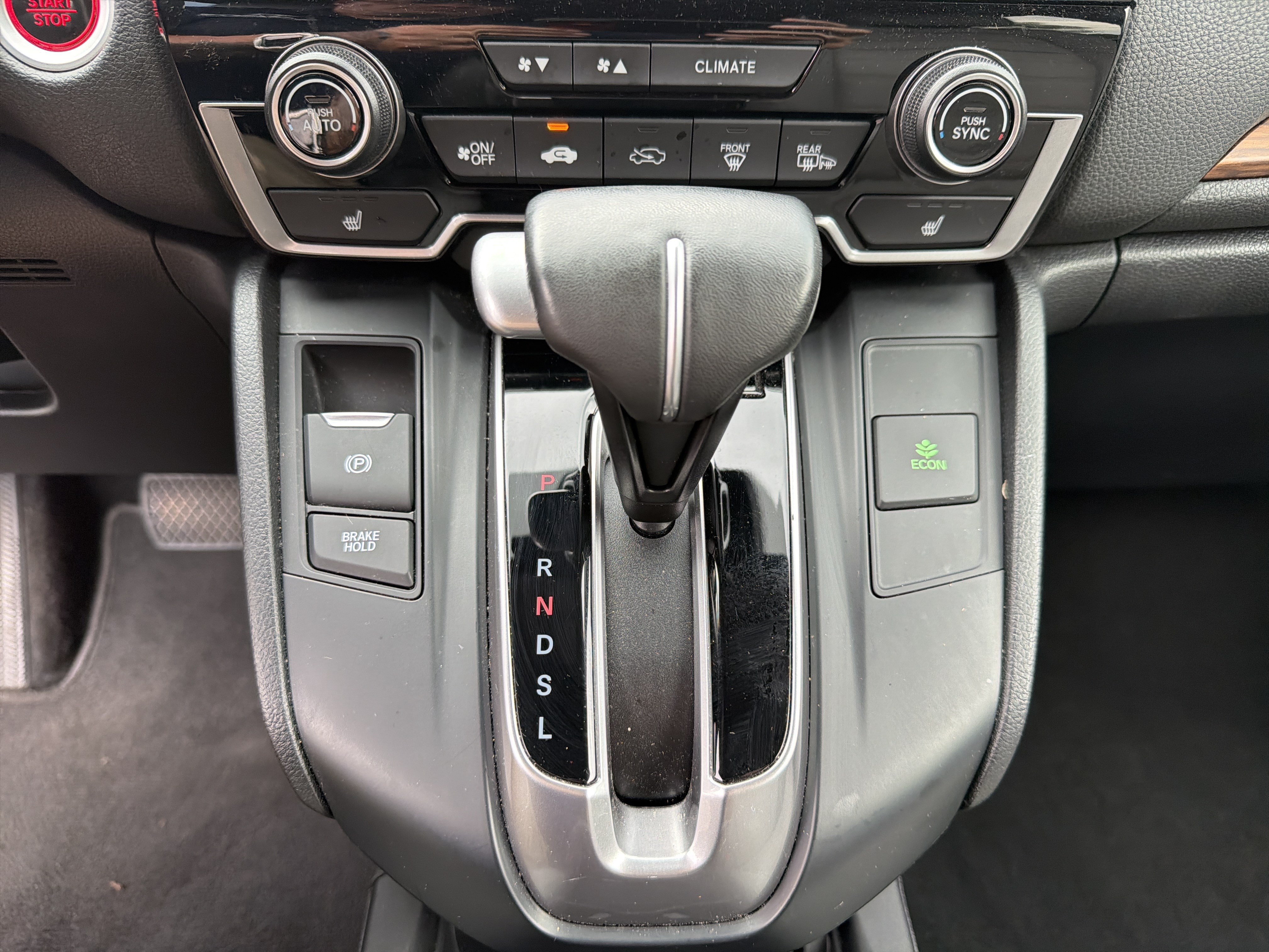 Used 2018 Gunmetal Metallic Honda Touring image 12