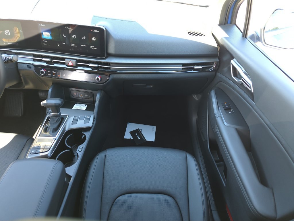 New 2027 Nebular Blue Kia EX image 16