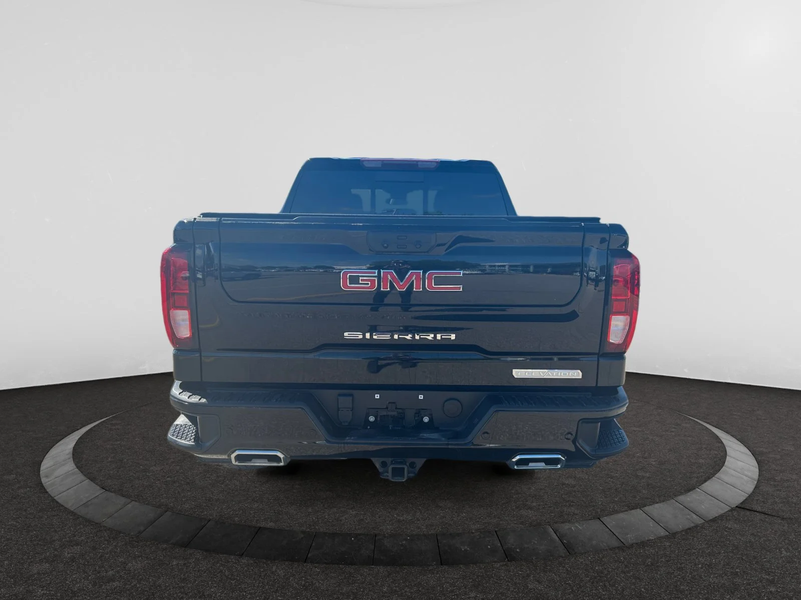 Used 2024 Black GMC Elevation Crew 3.0L Leather X31 Package 4x4 image 4