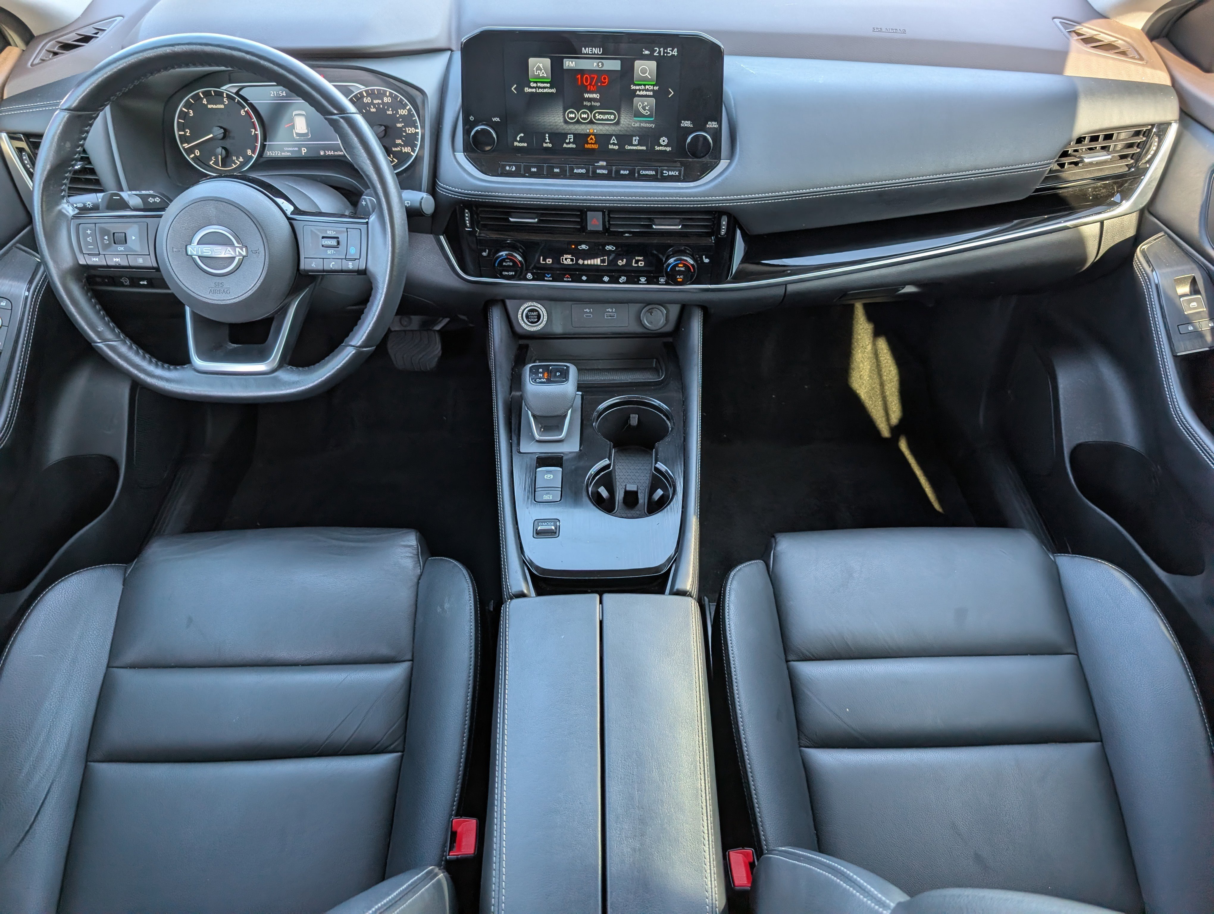 Used 2023 Gun Metallic Nissan SL image 5