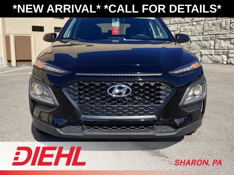 Used 2018 Black Hyundai SEL image 2