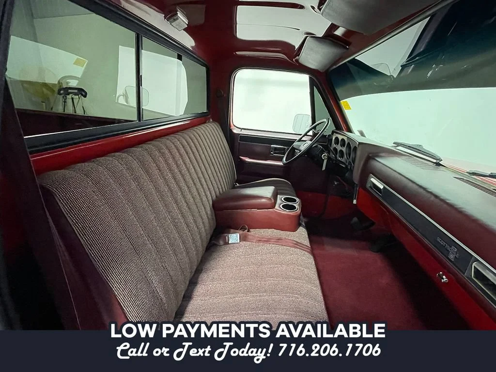Used 1985  Chevrolet NA image 35