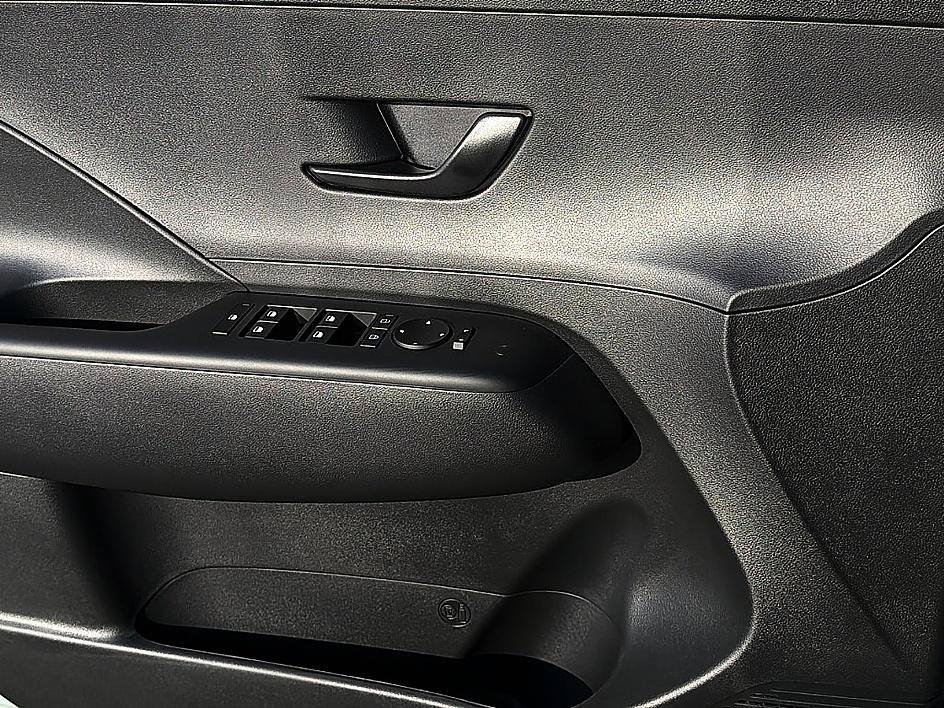 New 2027 Mirage Green Hyundai SE FWD image 30
