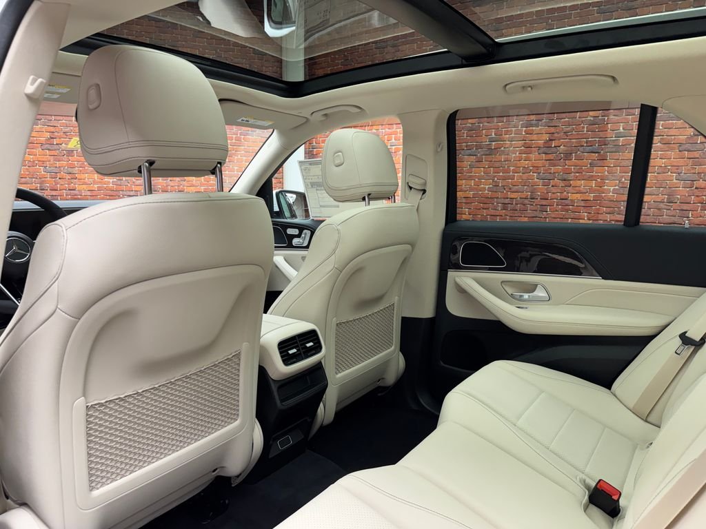 New 2026 White Mercedes-Benz GLE 350 image 24