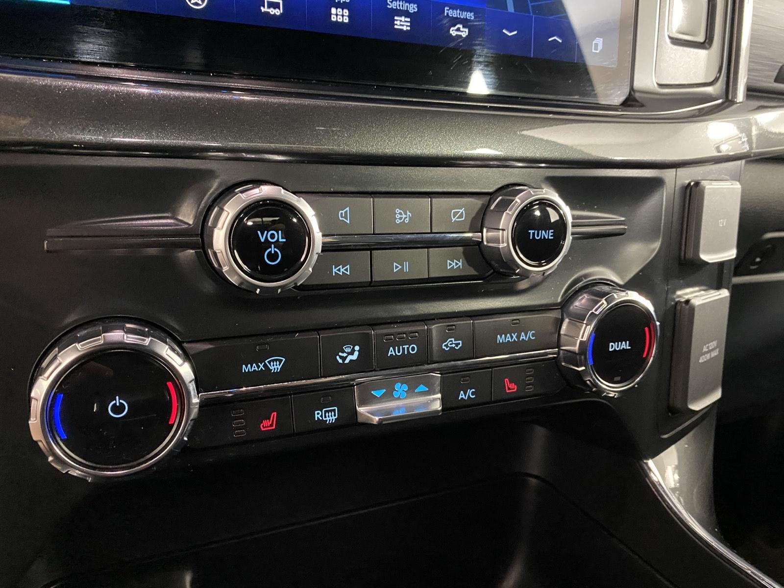 Used 2022 Carbonized Gray Ford XLT image 11
