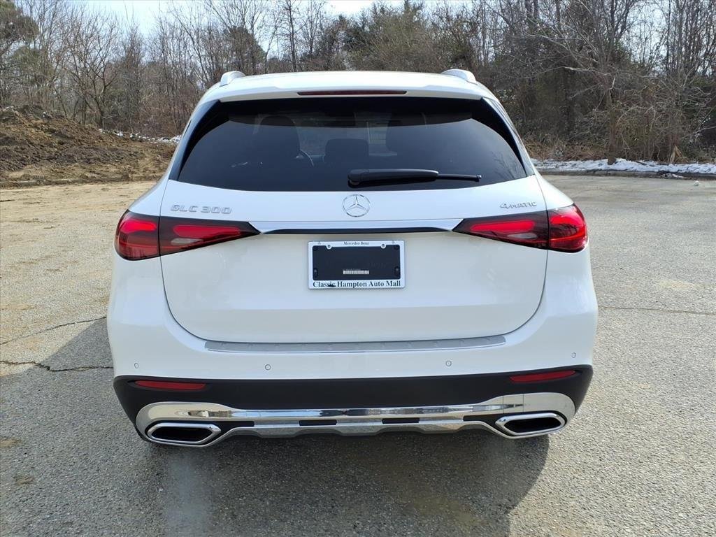 New 2026 WHITE Mercedes-Benz GLC 300 image 8
