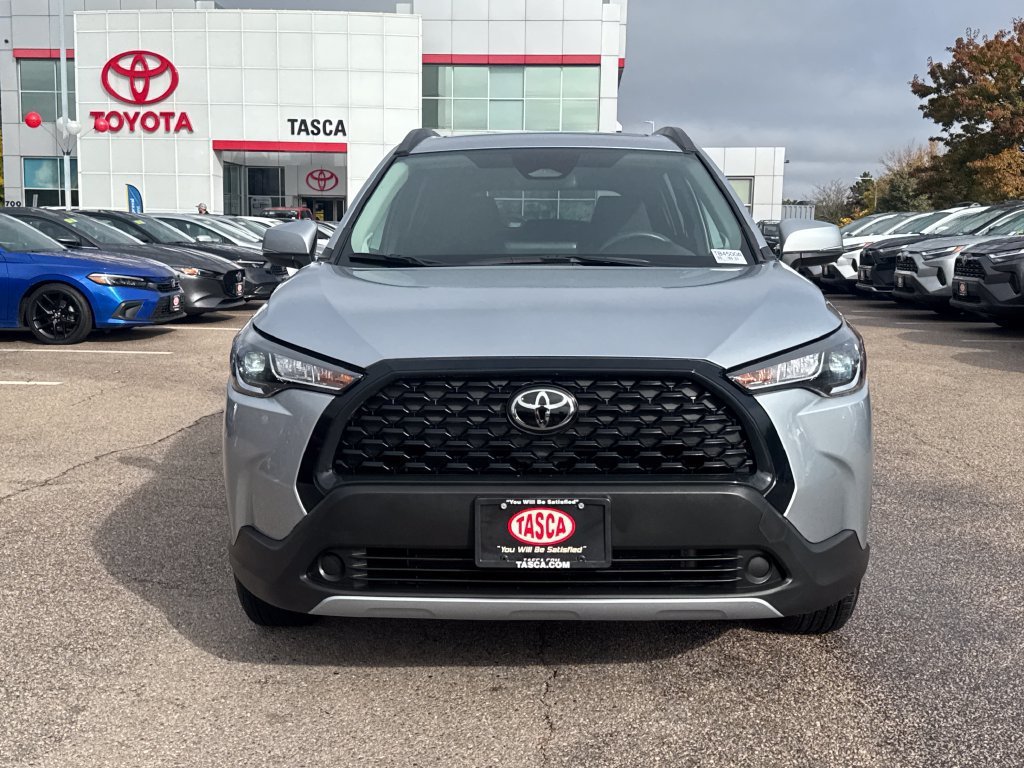 Used 2023 Silver Toyota LE image 2