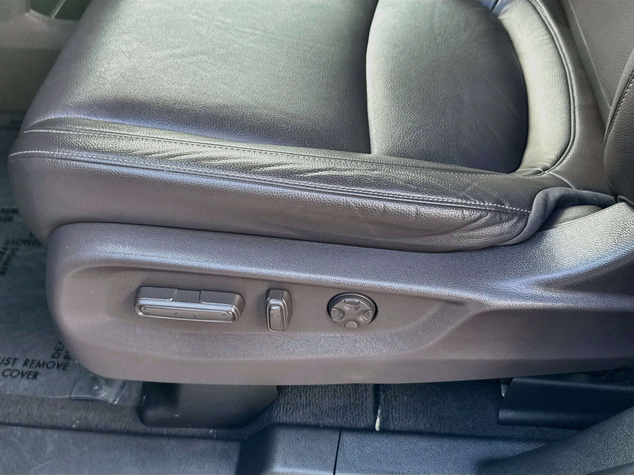 2023 Honda Odyssey EX-L - Photo 17