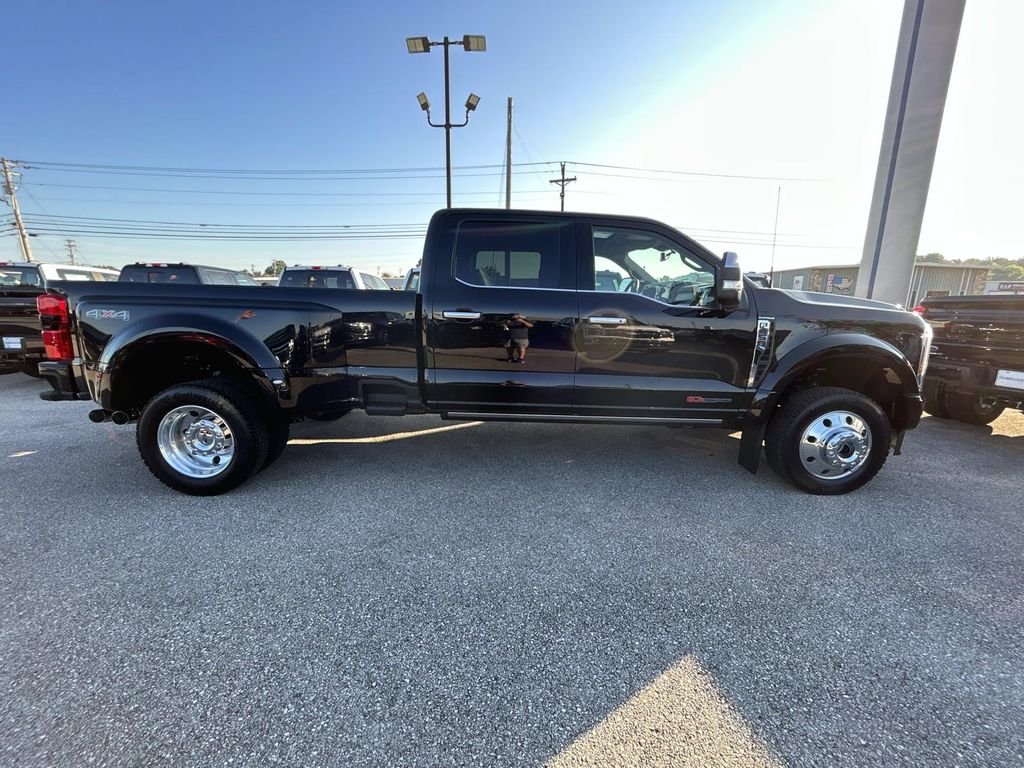 New 2026 Agate Black Metallic Ford F-450® Platinum® image 3