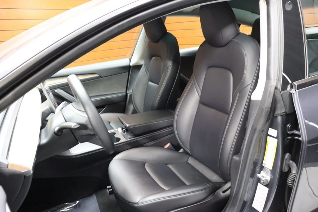 Used 2023 Solid Black Tesla Base image 23