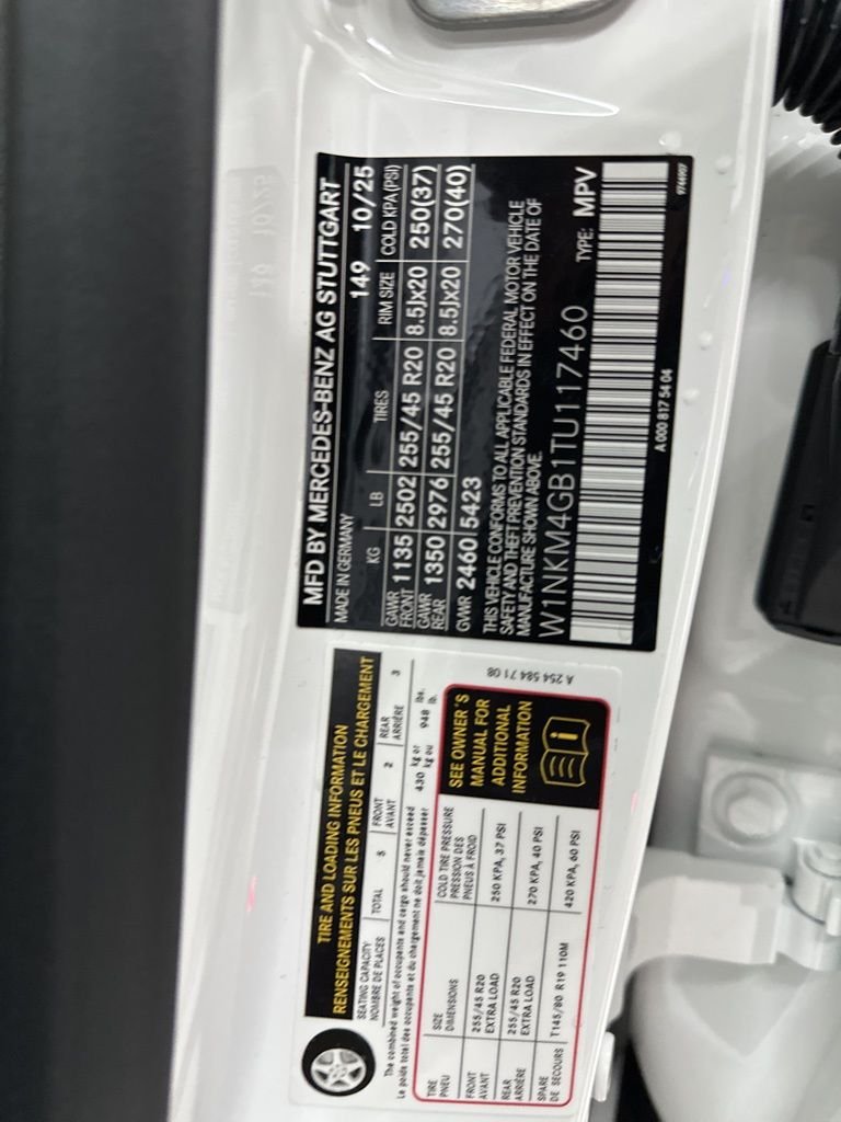 Certified Used 2026 White Mercedes-Benz GLC 300 image 24