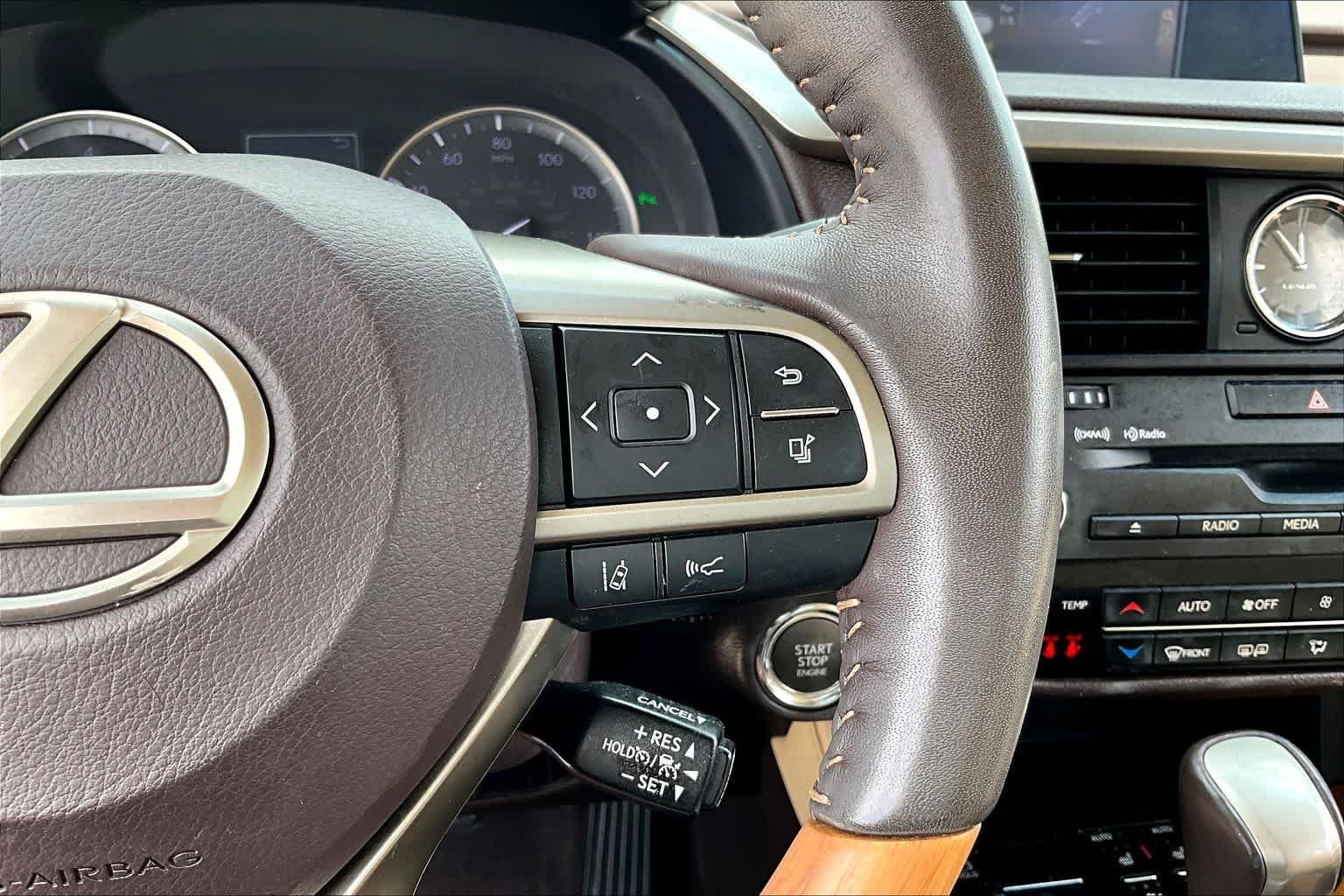 Used 2018 Eminent White Pearl Lexus  image 22