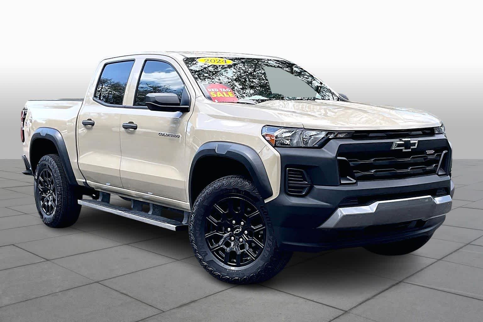Used 2024 Sand Dune Metallic Chevrolet 4WD Trail Boss image 3