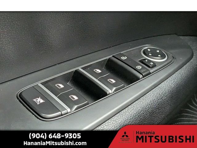 Used 2024 Red Kia LXS image 27