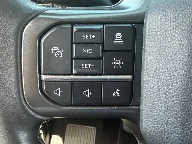 Used 2024 Black Metallic Ford XLT image 64