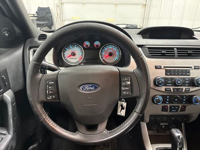 2010 Ford Focus SEL - Photo 12
