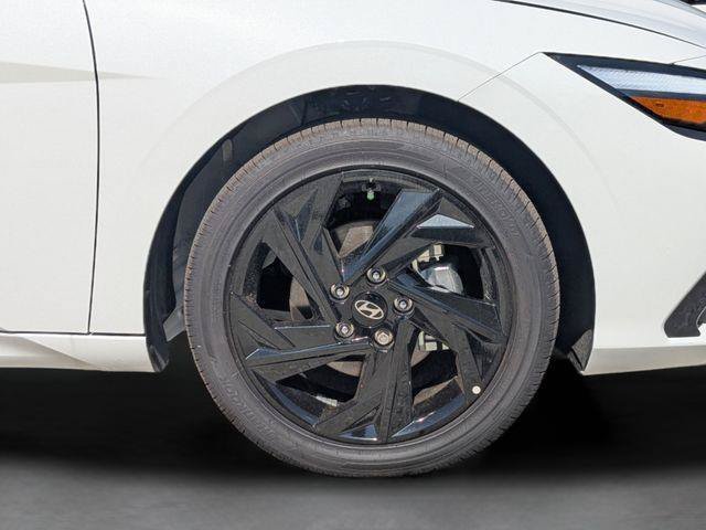 New 2026 Serenity White Hyundai SEL Sport image 10