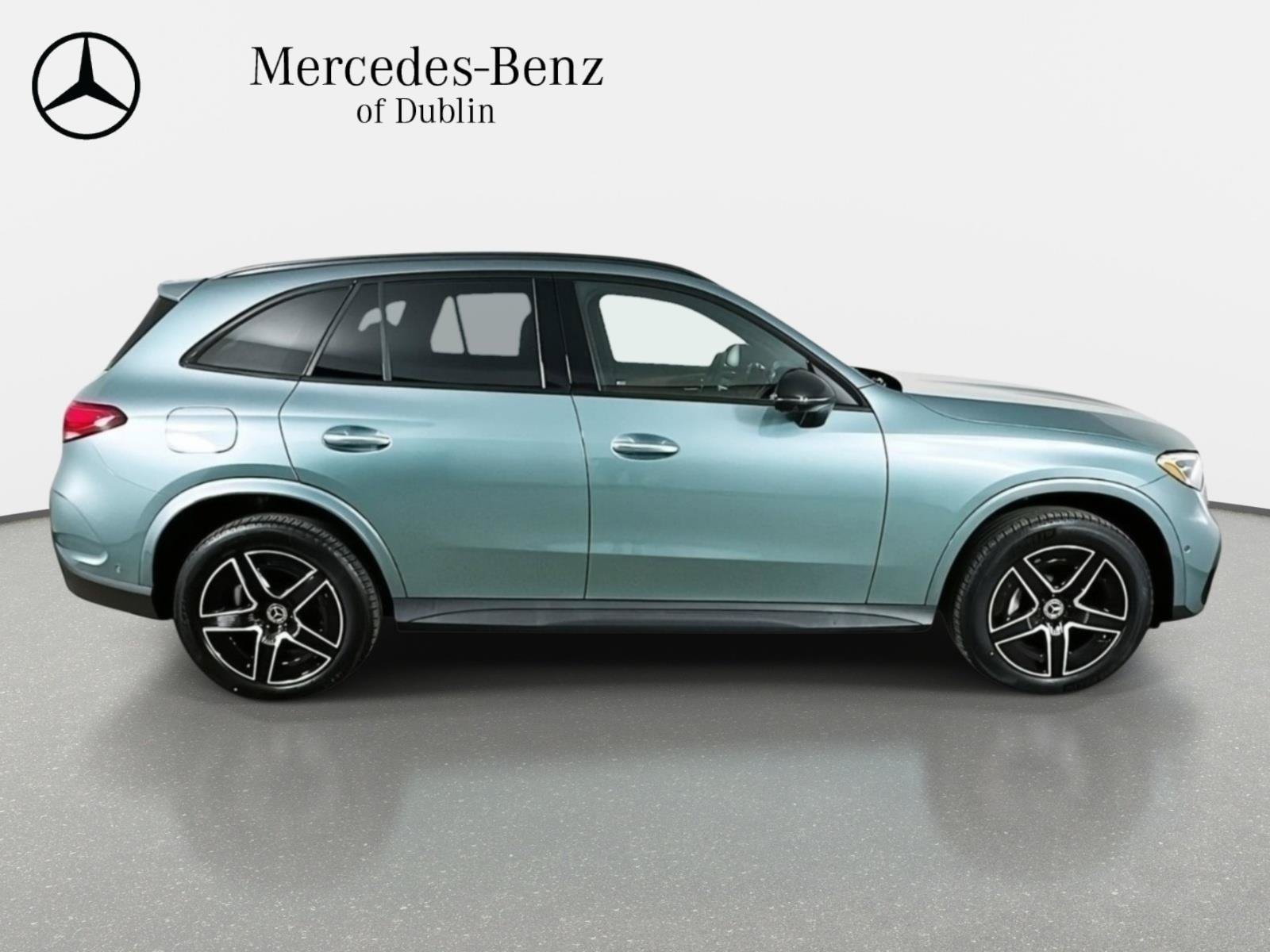 Used 2026 Silver Metallic Mercedes-Benz GLC 300 image 8