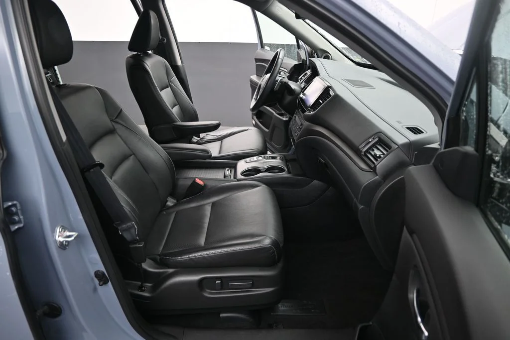 Used 2023 Modern Steel Metallic Honda RTL-E image 26