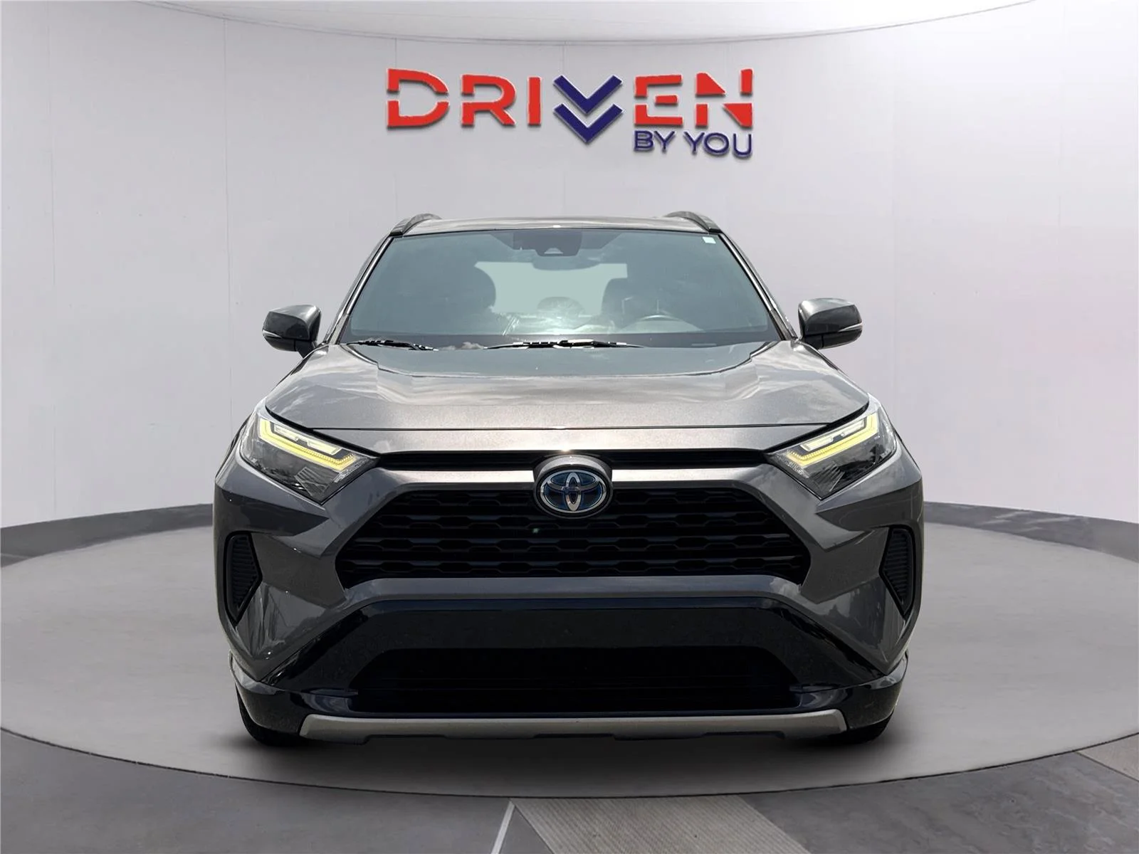 Used 2022 Magnetic Gray Metallic Toyota SE AWD image 9