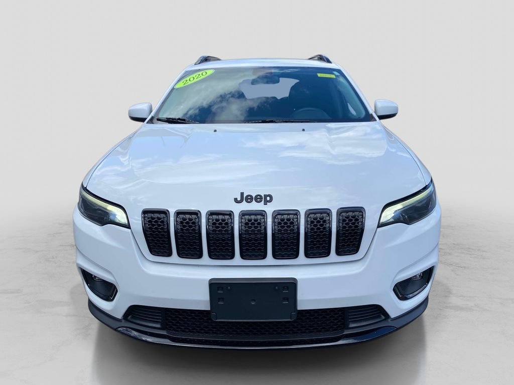 Used 2020 White Jeep Latitude Plus image 11