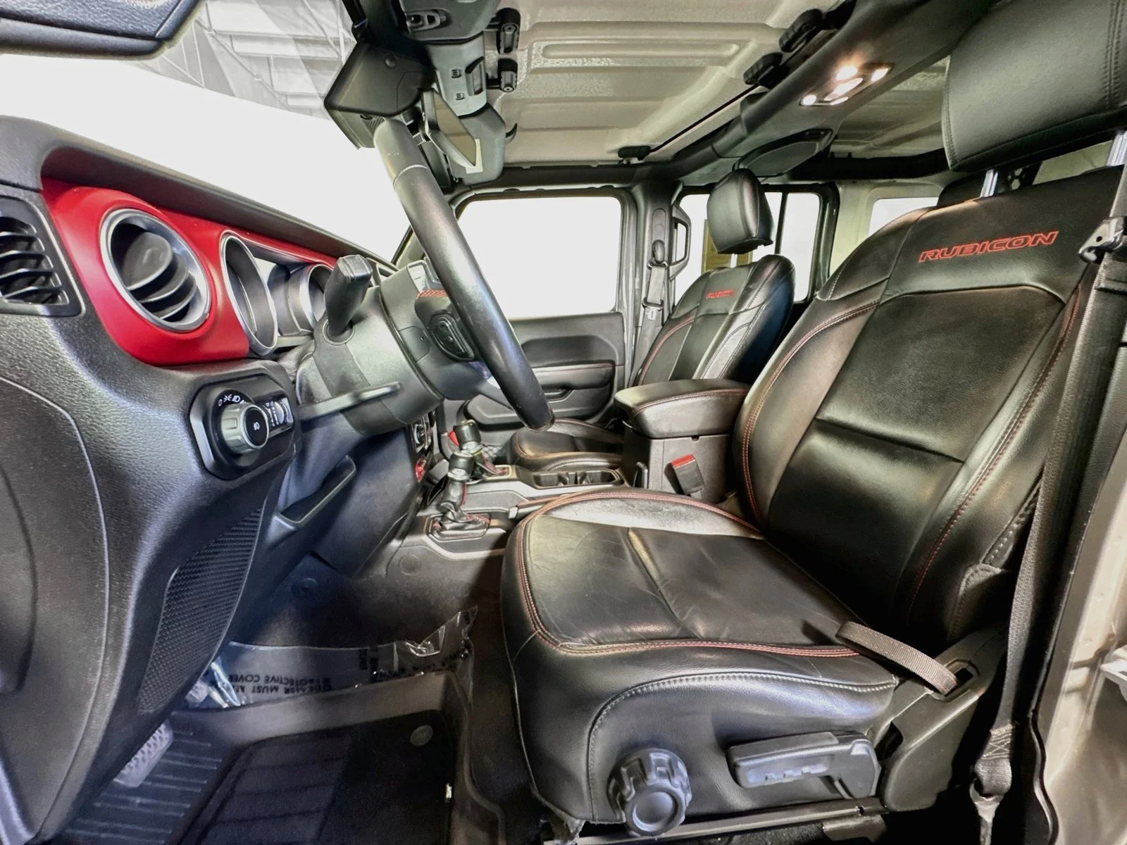Used 2020 Sting-Gray Clearcoat Jeep Rubicon image 5