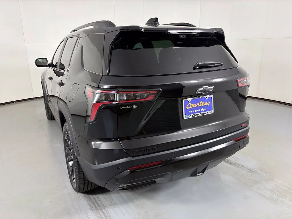 Certified Used 2025 Mosaic Black Metallic Chevrolet RS image 7