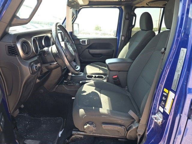 Used 2020 Ocean Blue Metallic Clearcoat Jeep Sport S image 15