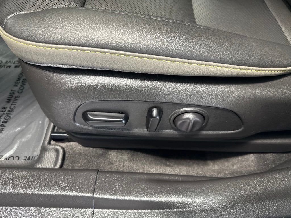 Used 2025 Black Chevrolet ACTIV image 15
