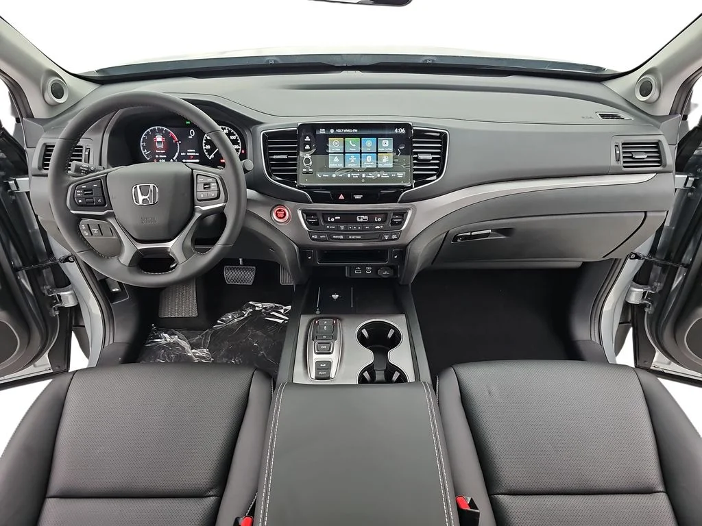 New 2026 Solar Silver Metallic Honda RTL image 11
