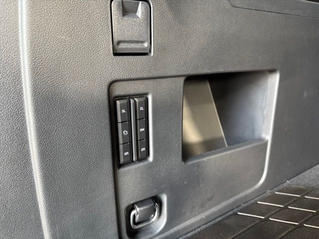 Used 2022 Gray Ford Limited image 23