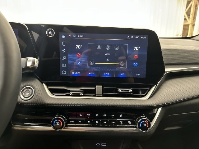 2027 Chevrolet Equinox LT - Photo 18