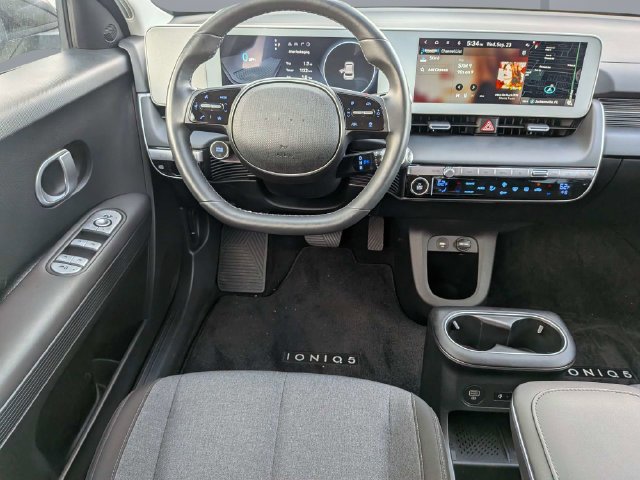 2024 Hyundai IONIQ 5 SEL - Photo 16