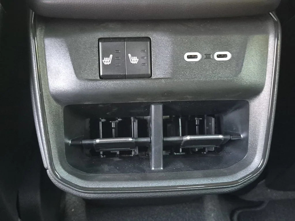 2026 Dodge Charger Daytona Scat Pack - Photo 22