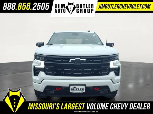 Certified Used 2025 White Chevrolet RST image 26