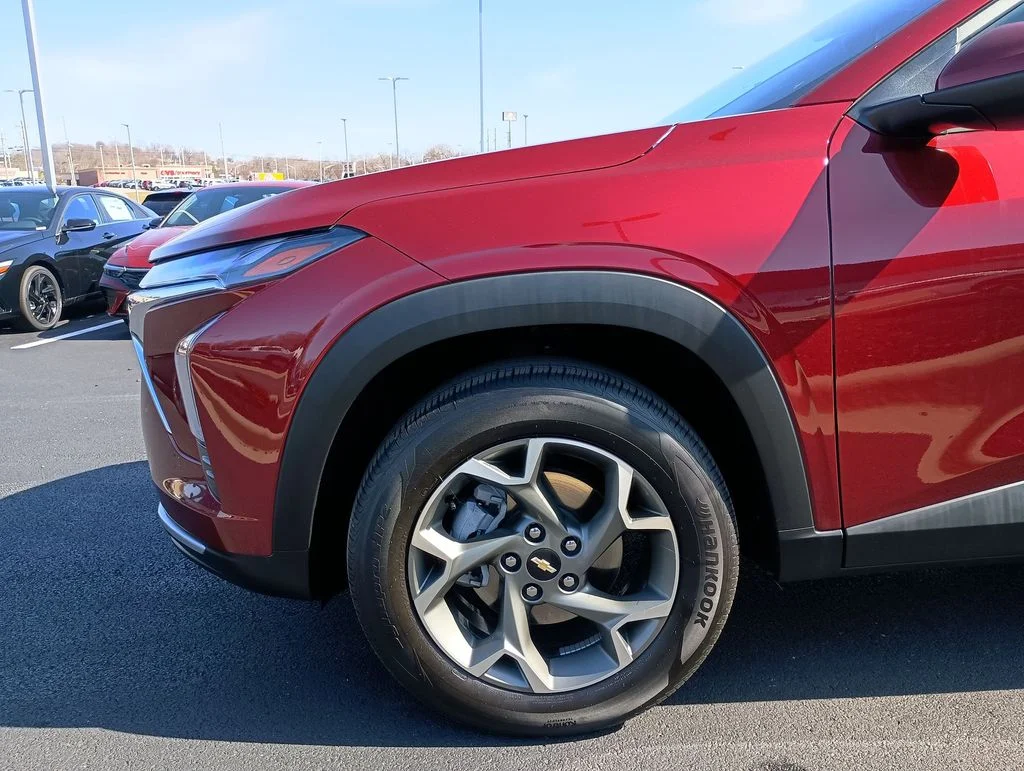 Used 2025 Red Chevrolet LT image 16