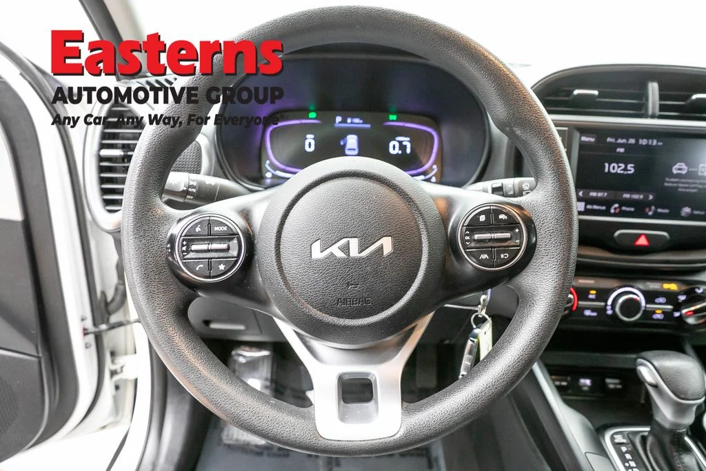 Used 2023 White Kia LX image 11