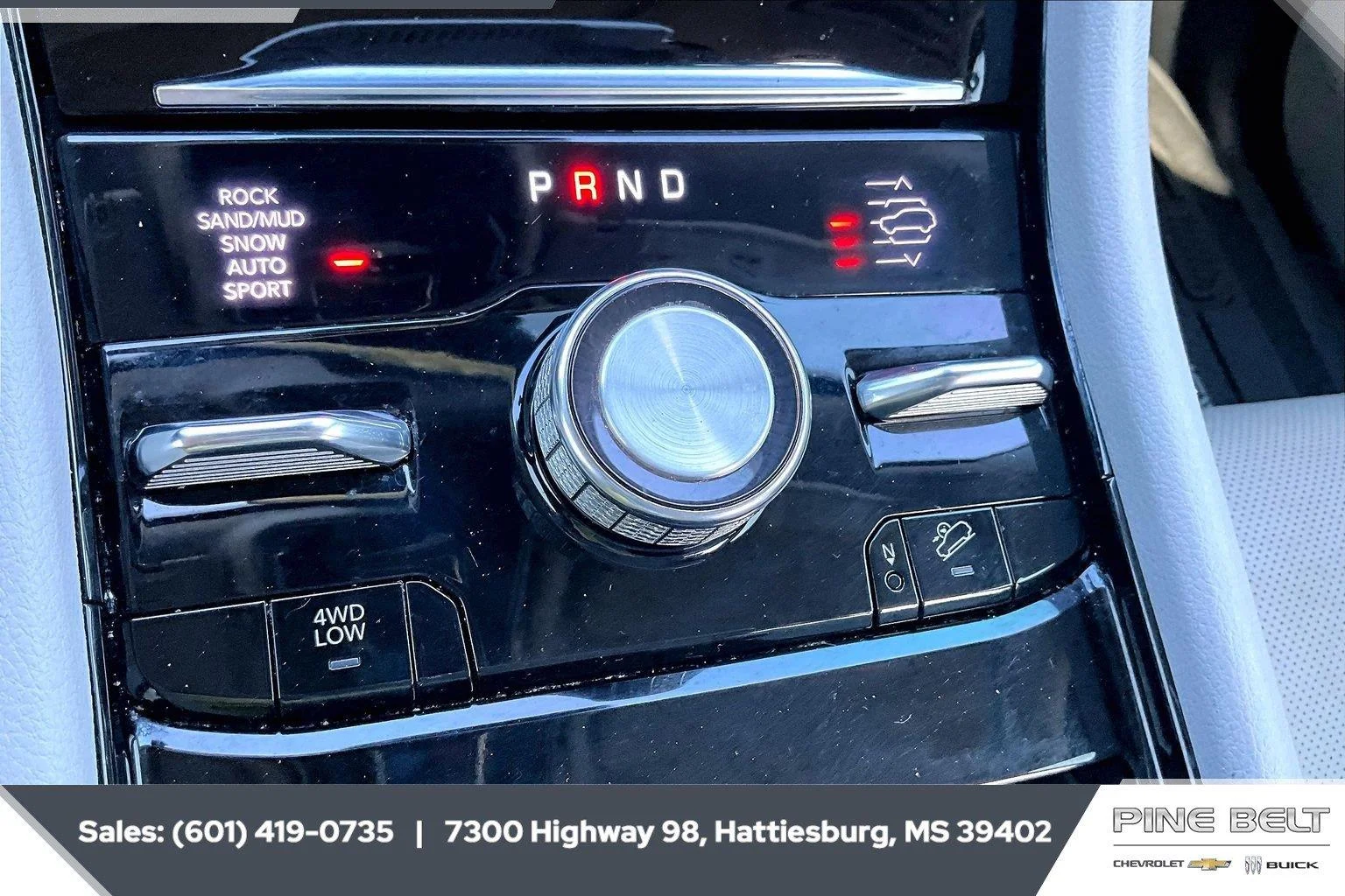Used 2021 Silver Zynith Jeep Overland image 23