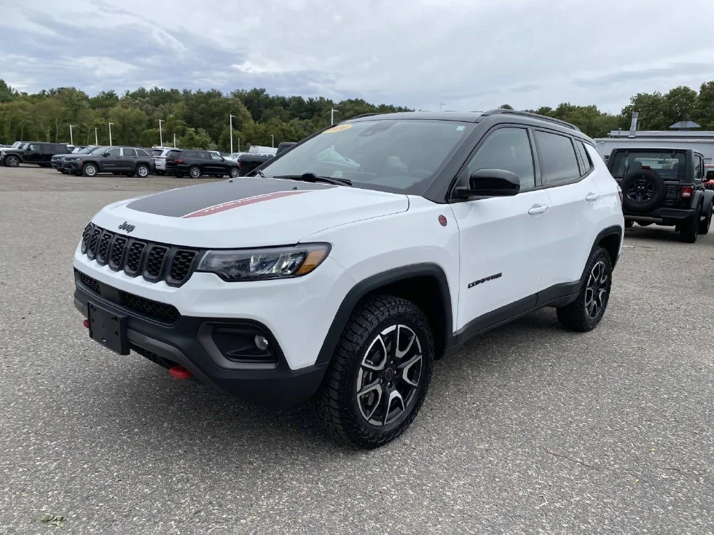Certified Used 2026 White Jeep Trailhawk image 10