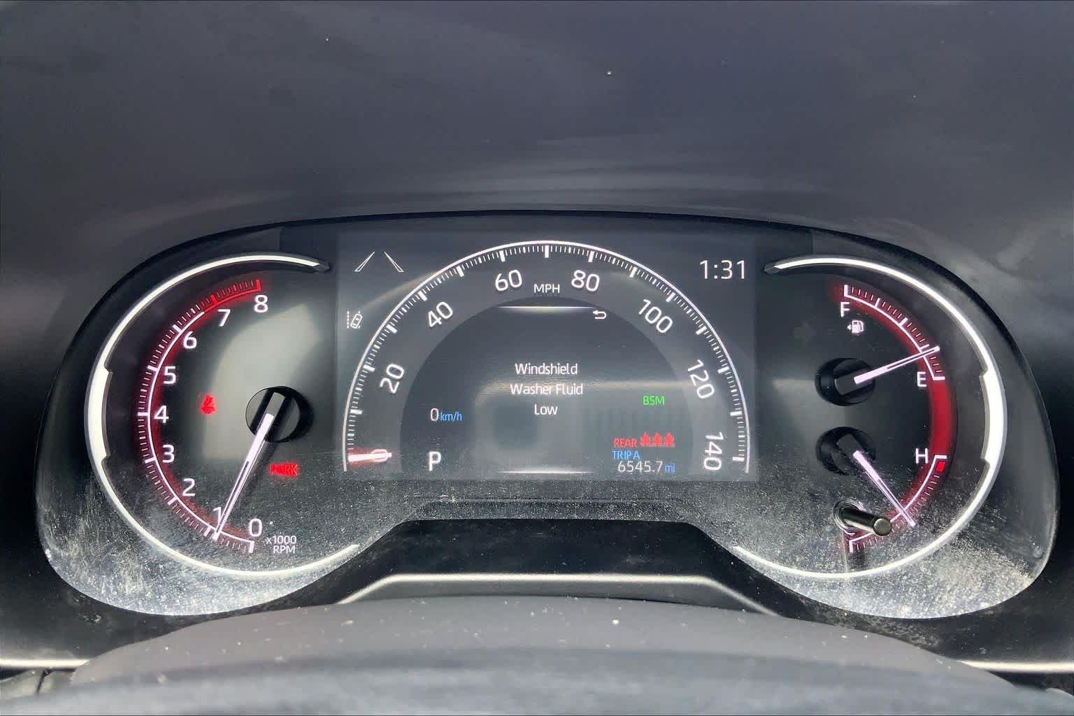 Used 2025 Ice Cap Toyota XLE image 25