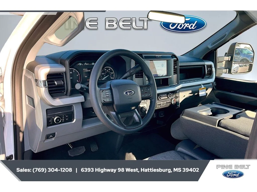 New 2026 Oxford White Ford F-350® XL image 13