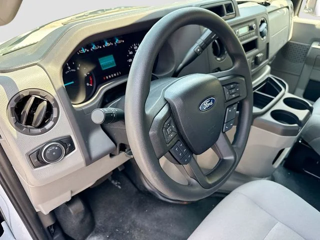New 2025 Oxford White Ford 12