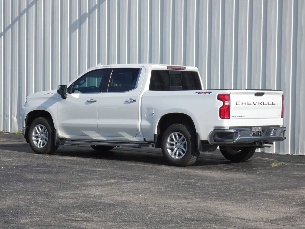 Used 2019 Beige Chevrolet LTZ image 4