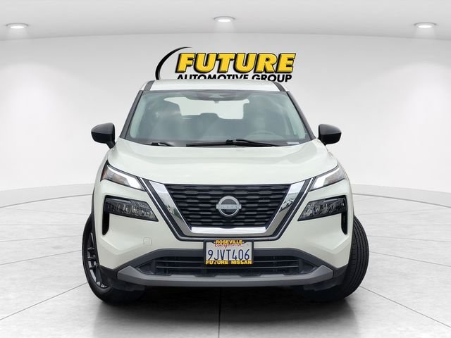 Used 2023 White Nissan S image 2
