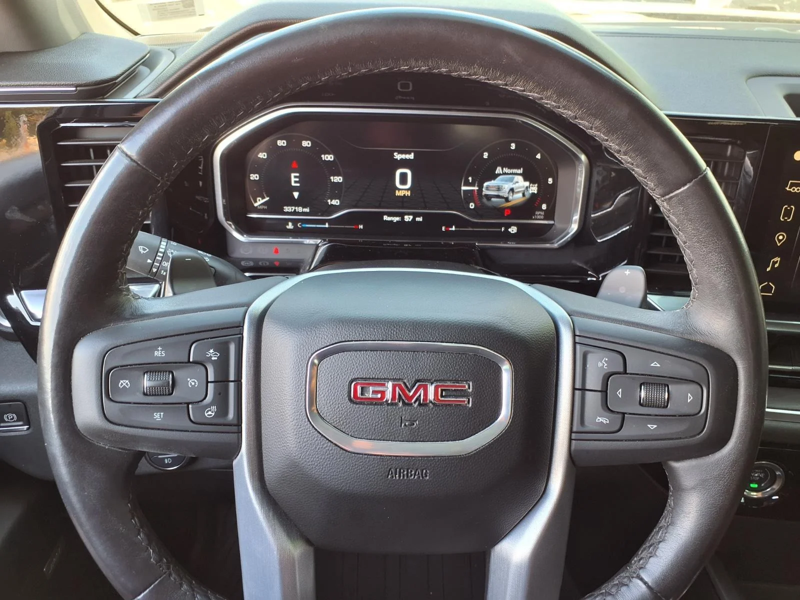 Used 2023 Onyx Black GMC SLT image 10